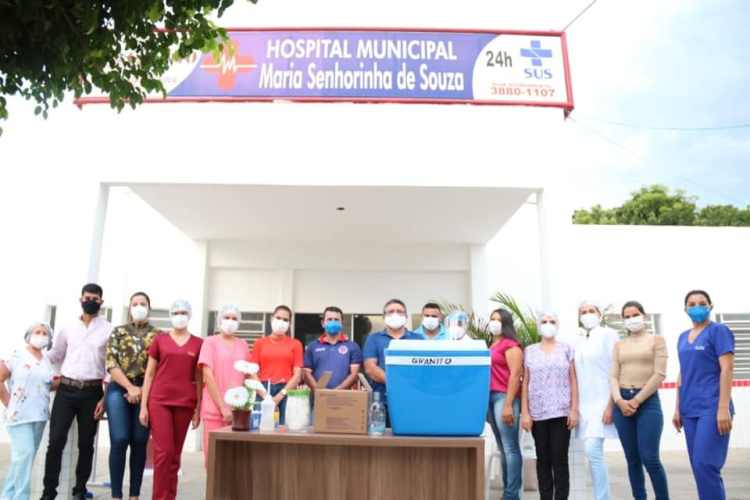 A primeira pessoa a ser vacinada em Granito contra a Covid