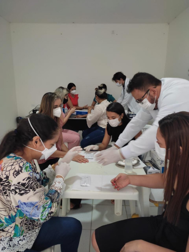 Treinamento da equipe de coordenação e enfermeiros das UBS’s e hospital.