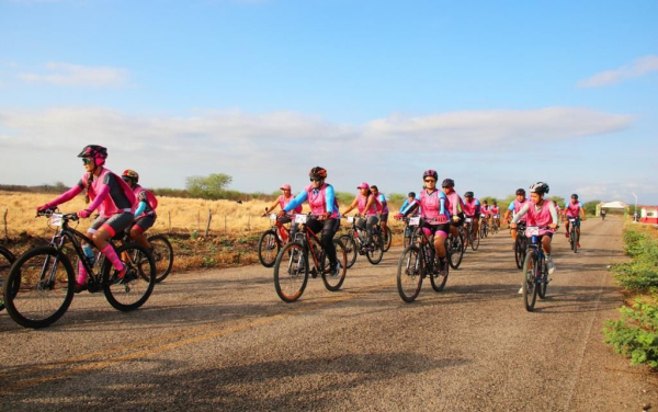 Realização do 1º Pedal Amigos do Peito.