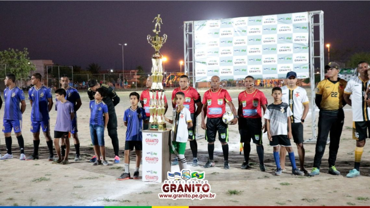 CAMPEONATO DE FUTEBOL DE CAMPO MOVIMENTA ESPORTE EM GRANITO.