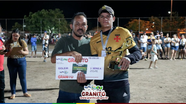 CAMPEONATO DE FUTEBOL DE CAMPO MOVIMENTA ESPORTE EM GRANITO.