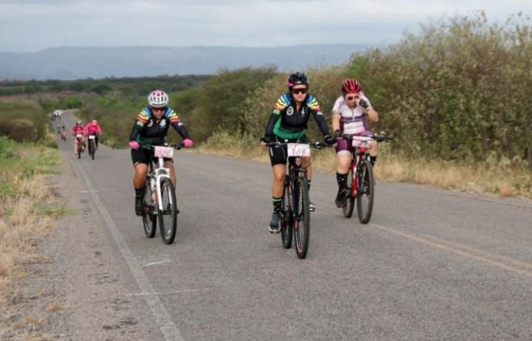 PEDALANDO PELA SAÚDE E PELO BEM-ESTAR