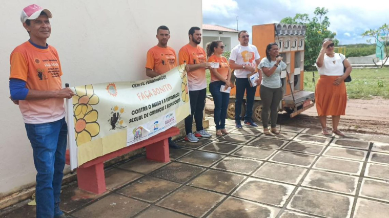 LAGOA NOVA FEZ BONITO NA MOBILIZAÇÃO EM PROL DA CAMPANHA MAIO LARANJA.