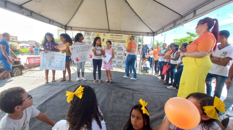 REGISTROS DA MOBILIZAÇÃO EM PROL DA CAMPANHA MAIO LARANJA EM GRANITO!