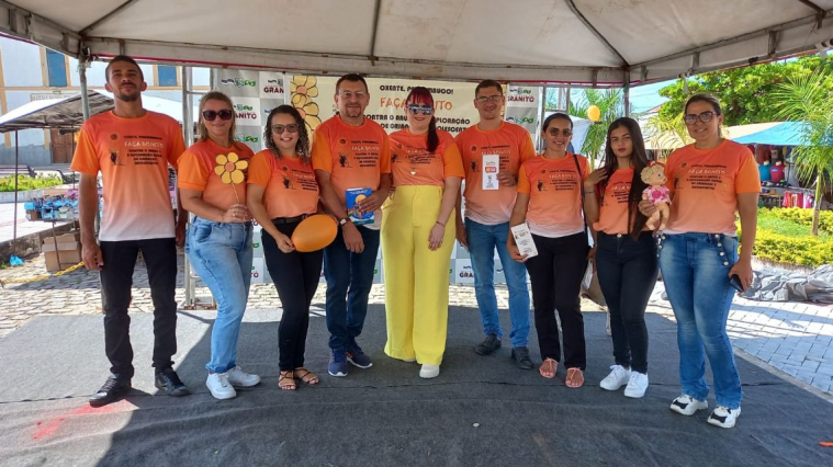 REGISTROS DA MOBILIZAÇÃO EM PROL DA CAMPANHA MAIO LARANJA EM GRANITO!