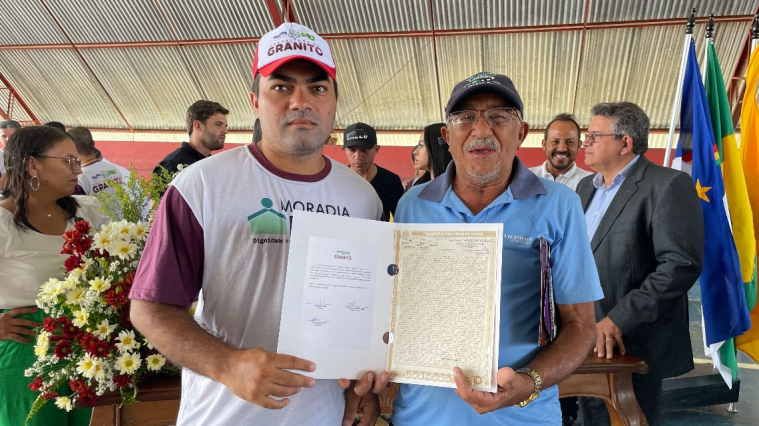 Gratidão e Celebração na Solenidade de Entrega de Títulos do Programa Moradia Legal