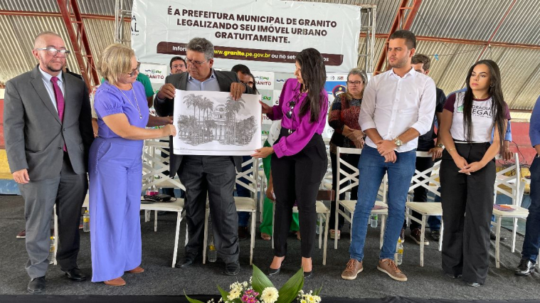 Gratidão e Celebração na Solenidade de Entrega de Títulos do Programa Moradia Legal