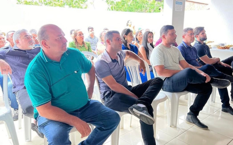 REFORMA ADMINISTRATIVA E NOMEAÇÃO DE NOVOS SECRETÁRIOS.