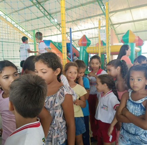 ALEGRIA E MUITA DIVERSÃO MARCAM O INÍCIO DESTE ANO LETIVO!