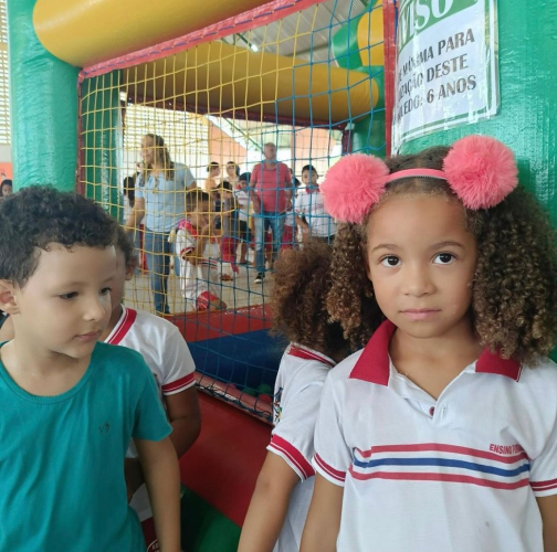 ALEGRIA E MUITA DIVERSÃO MARCAM O INÍCIO DESTE ANO LETIVO!