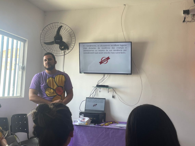 CREAS E SAÚDE NA LUTA CONTRA A VIOLÊNCIA SEXUAL DE CRIANÇAS E ADOLESCENTES!