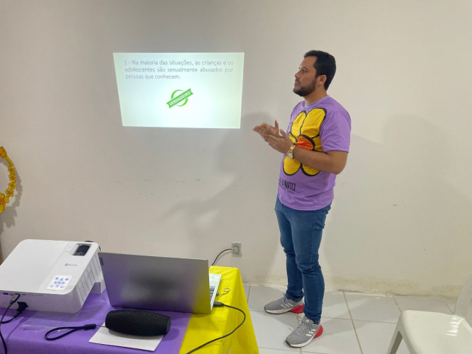 CREAS E SAÚDE NA LUTA CONTRA A VIOLÊNCIA SEXUAL DE CRIANÇAS E ADOLESCENTES!