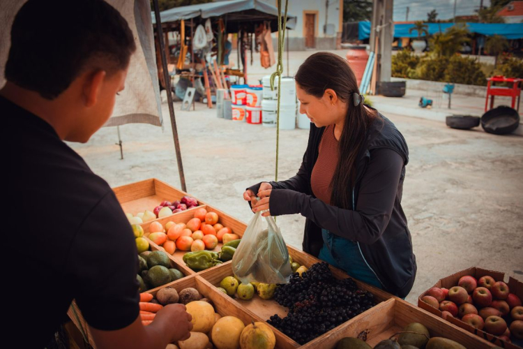 Feira Livre de Granito: Tradição e Qualidade Toda Semana na Praça da Igreja