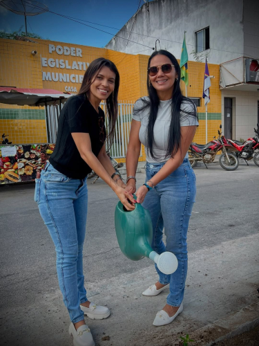 Granito realiza ação de arborização na Avenida José Saraiva Xavier com ampla participação da comunidade