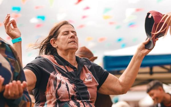 Cavalgada Rosalvo Xavier emociona público na programação do São João 2025 em Granito