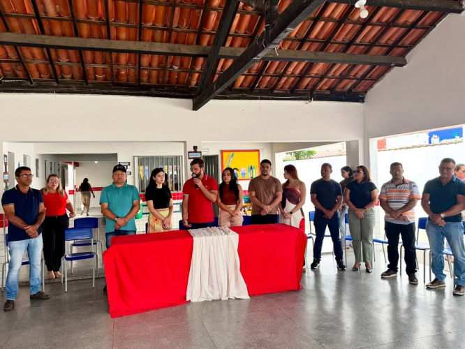 Governo Municipal de Granito assina ordem de serviço para cobertura da quadra da Escola Municipal Helena Lopes de Souza
