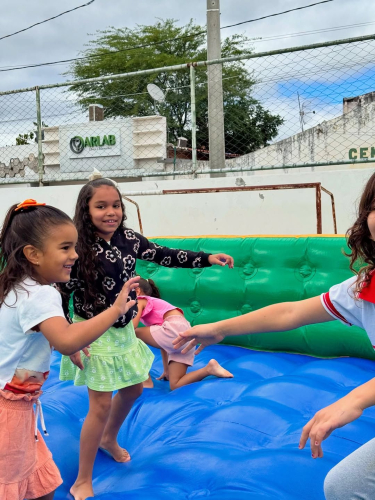 Governo Municipal de Granito assina ordem de serviço para cobertura da quadra da Escola Municipal Helena Lopes de Souza