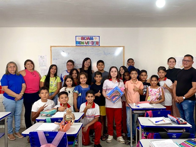 Secretaria de Educação de Granito realiza entrega do prêmio do Concurso Ler Bem